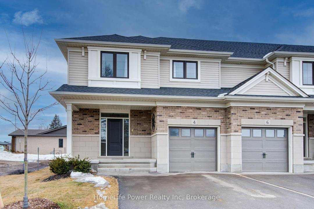 Presenting Stunning Bright Spacious 4 Braun Ave, Previously Being Used as MODEL HOME By BUILDER !