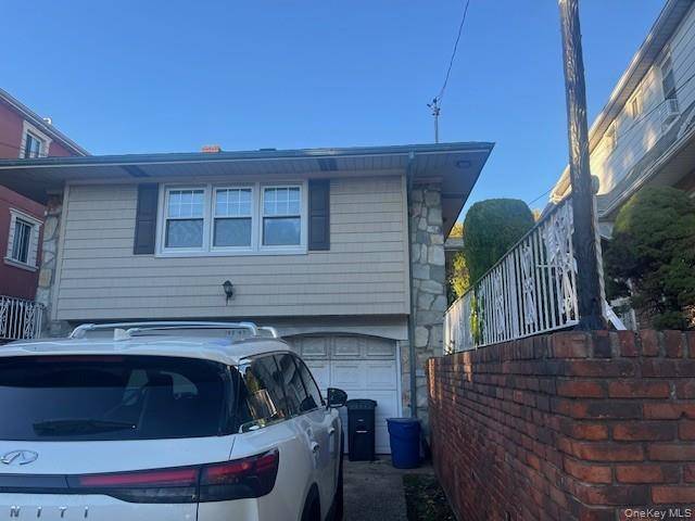 Experience modern living in this beautiful first floor apartment, located in a Legal two family home.