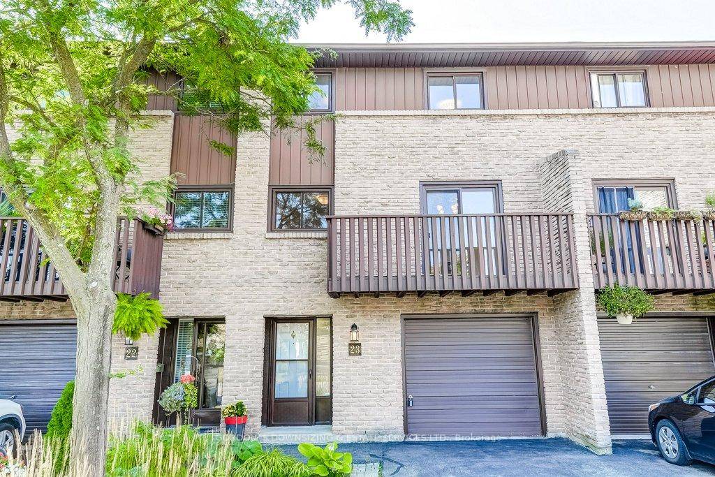 Welcome to 1250 Limeridge Road East, Unit 23, a charming three bedroom, two bathroom condo townhouse ideally situated on Hamiltons sought after mountain.