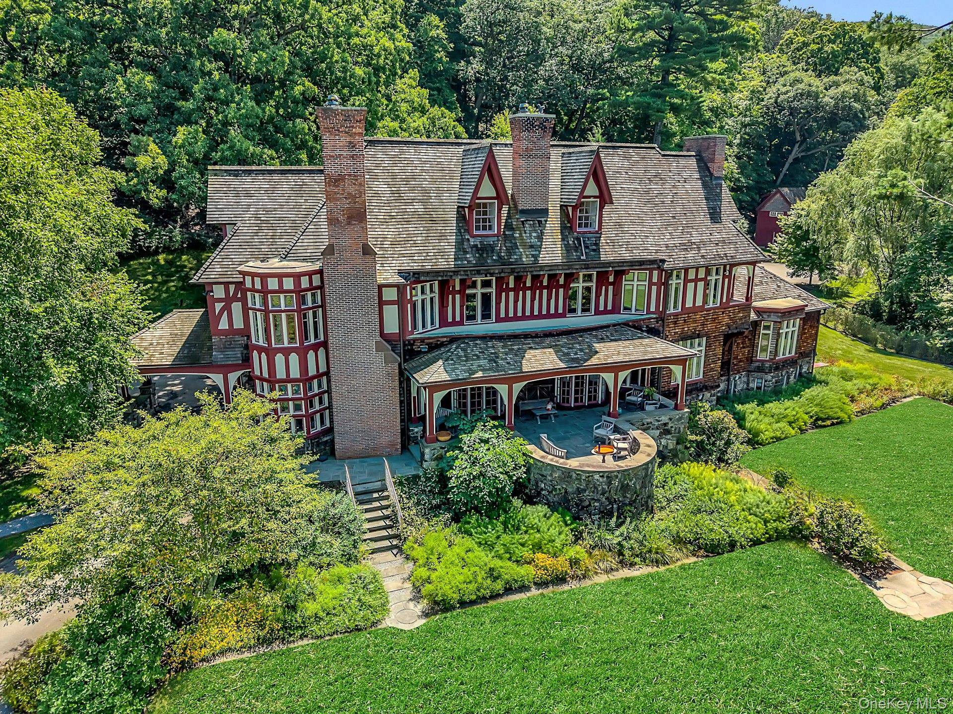 Winter Hill, a flagship property in the Hudson Highlands, is a meeting of two amazing worlds.