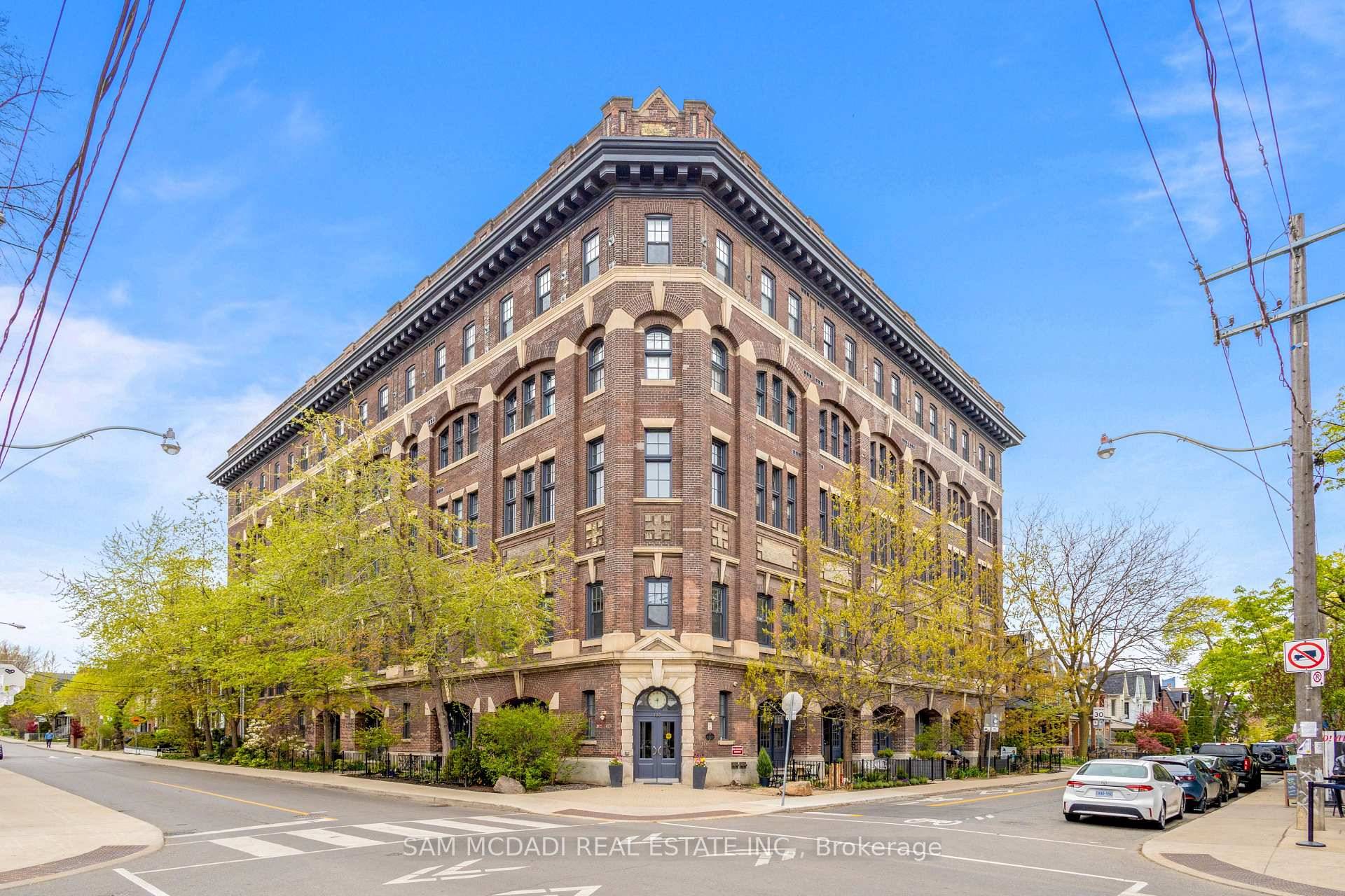 Set within Toronto's renowned Trinity Bellwoods community, Argyle Lofts is a coveted address for lovers of authentic hard loft living.