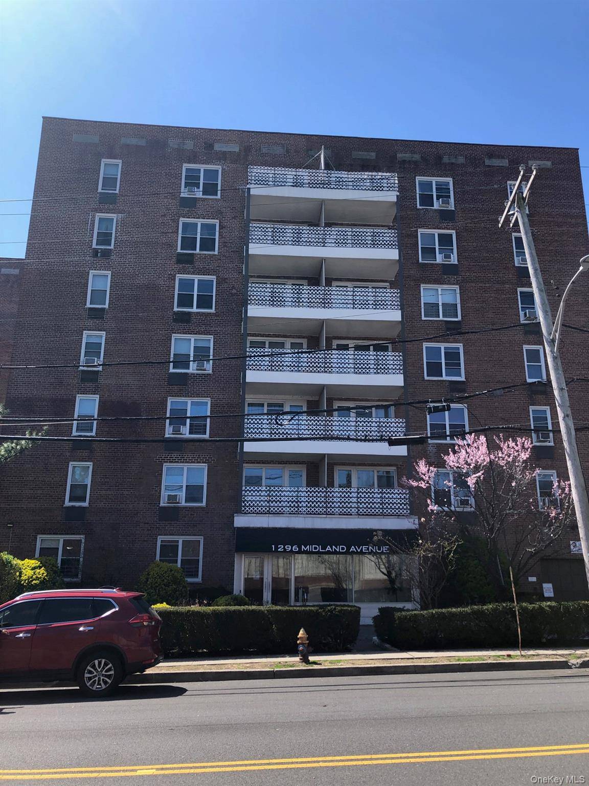 WELCOME HOME to your Beautifully renovate 3 bedroom sponsor unit at the Kimberly Gardens.