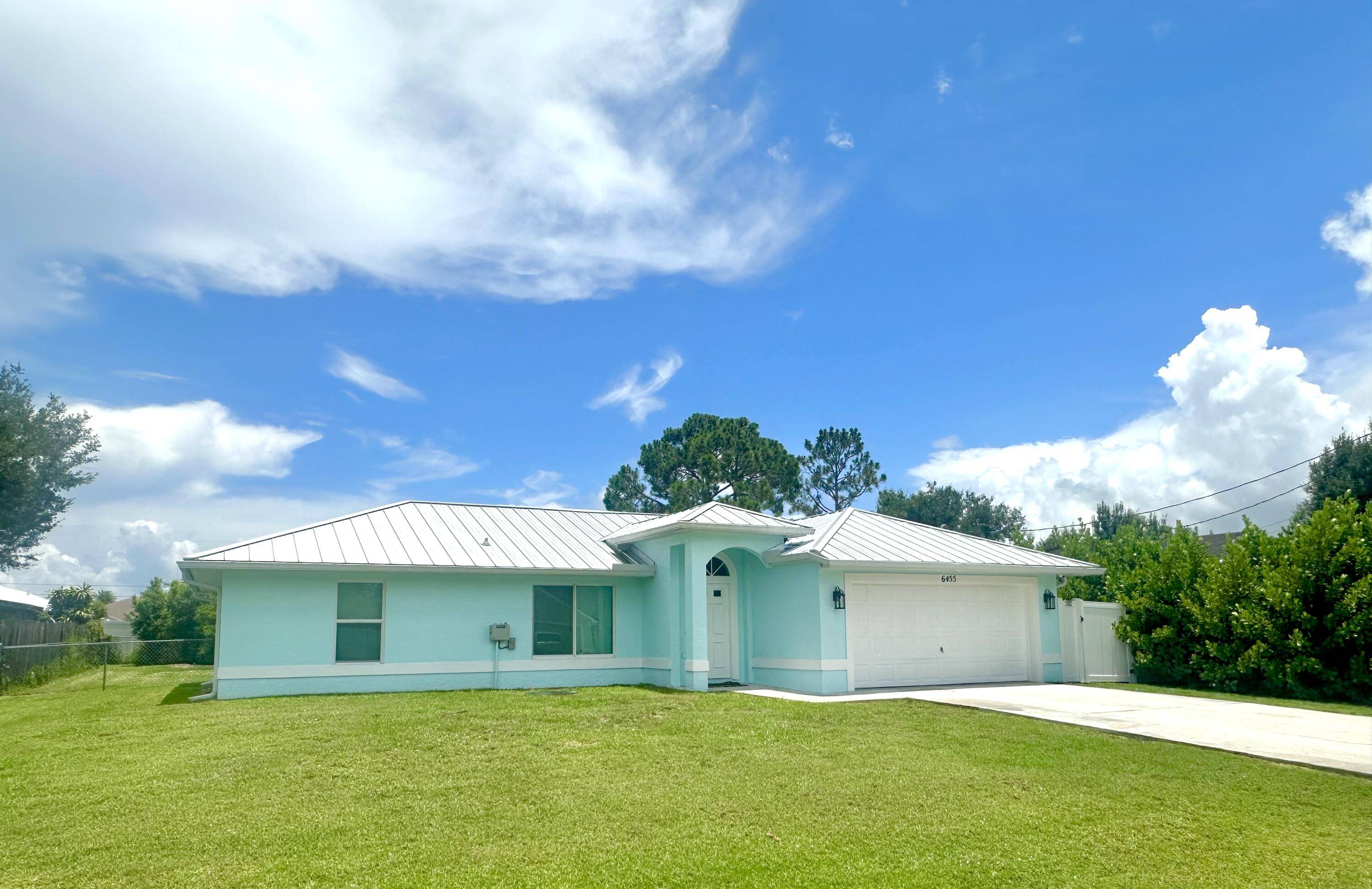 Discover a rare find in the highly sought after Torino neighborhood !