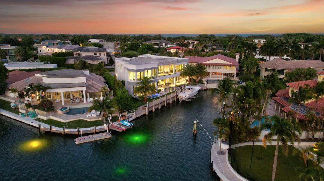 Welcome to 749 Bamboo Drive, a contemporary waterfront masterpiece located in the prestigious Sun amp ; Surf enclave of East Boca Raton.
