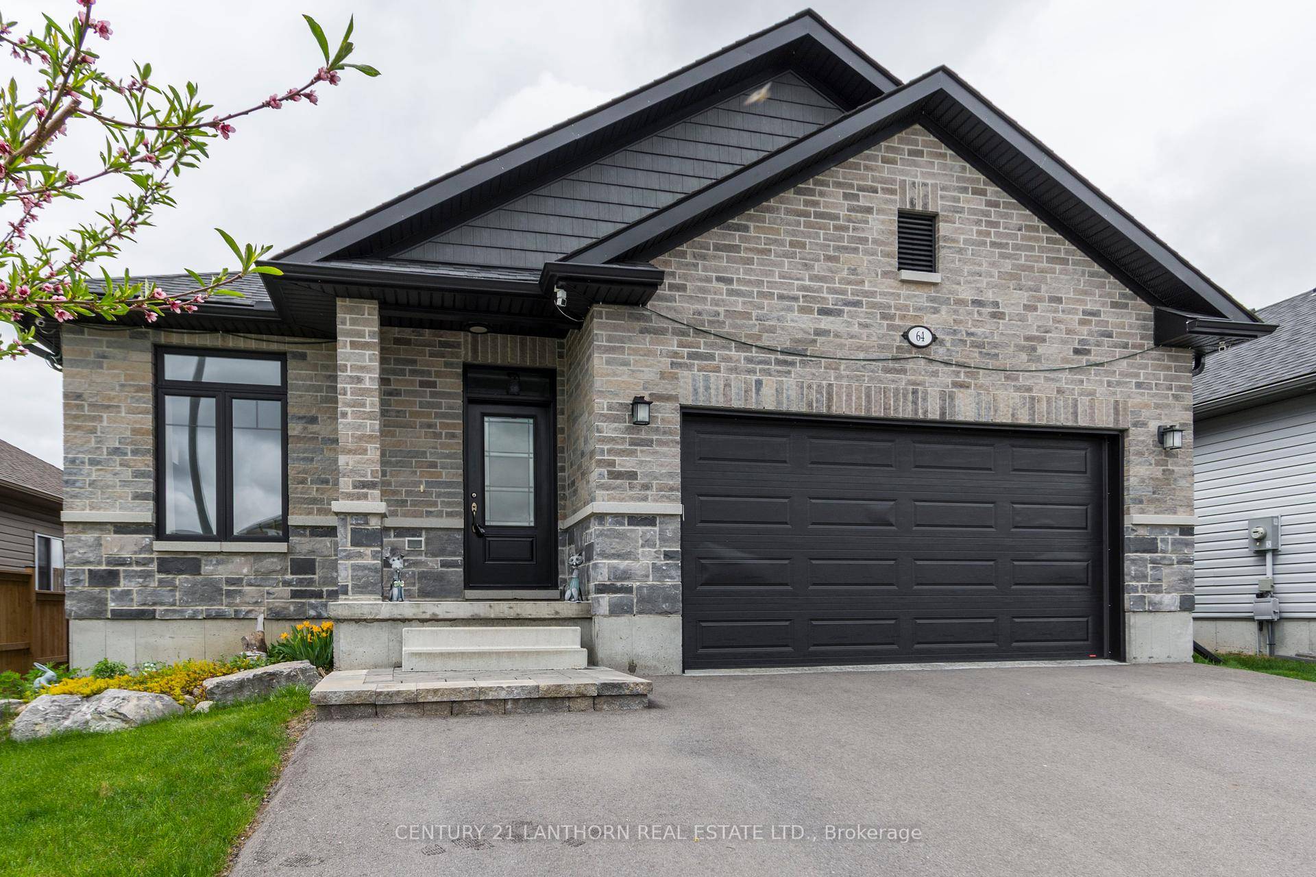 Welcome to this stunning, high quality bungalow offering over 1, 600 sq ft of beautifully designed living space plus a fully finished walk out basement with in law potential.