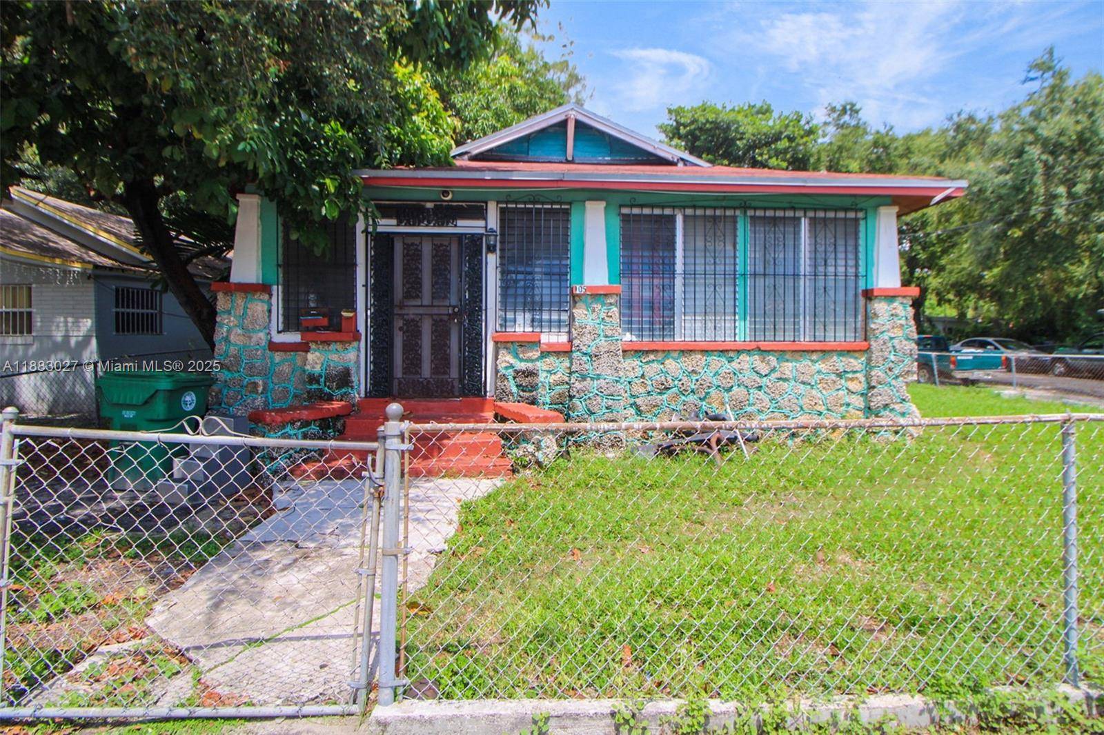 This 7, 800 sq ft lot is centrally located in one of Miami s fastest growing neighborhoods, surrounded by new developments and new construction homes selling well above 1M.