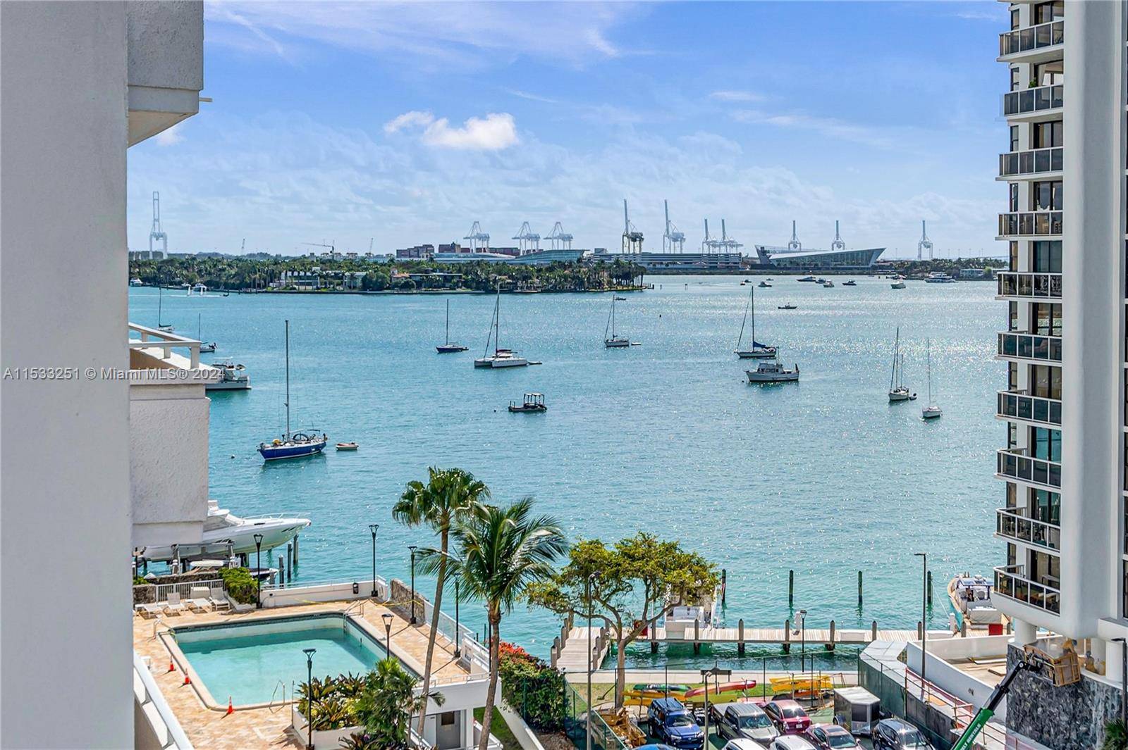 Remarkable Opportunity ! Sunny bright corner unit with Bay Park views.