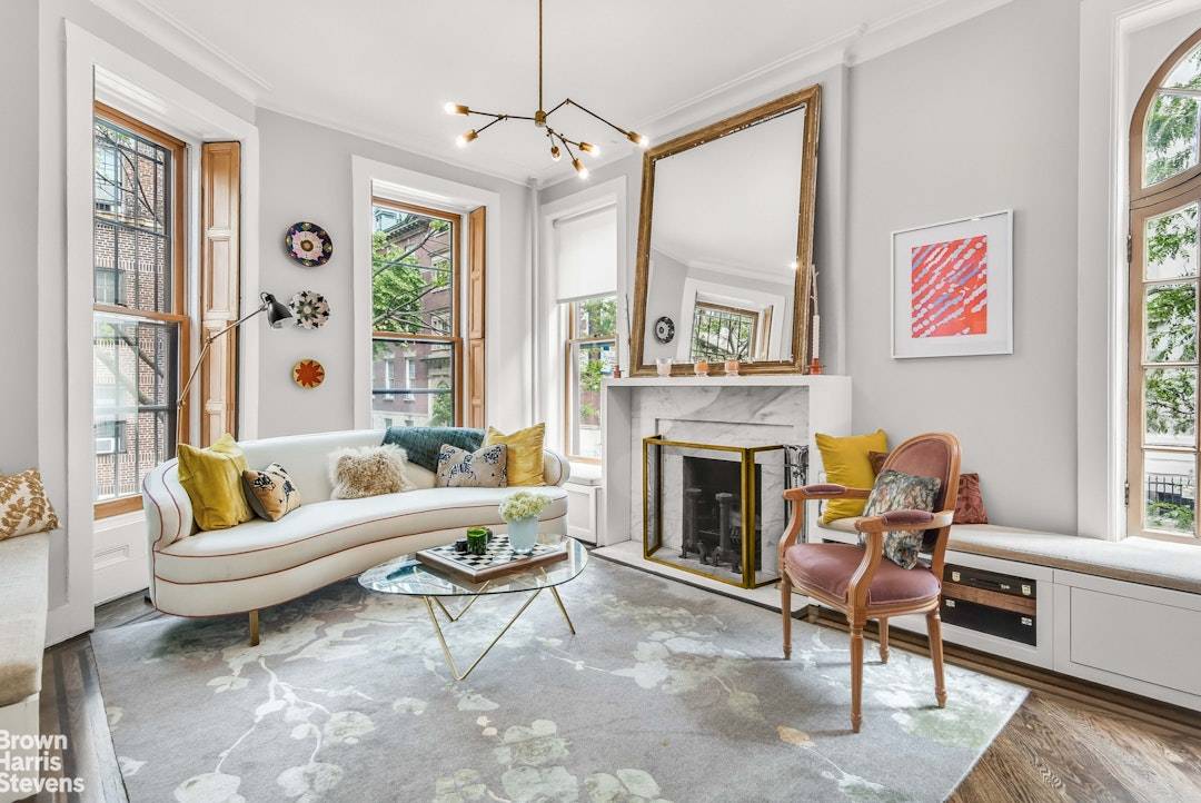 Renovated Historic Brooklyn Heights Townhouse with Parking.