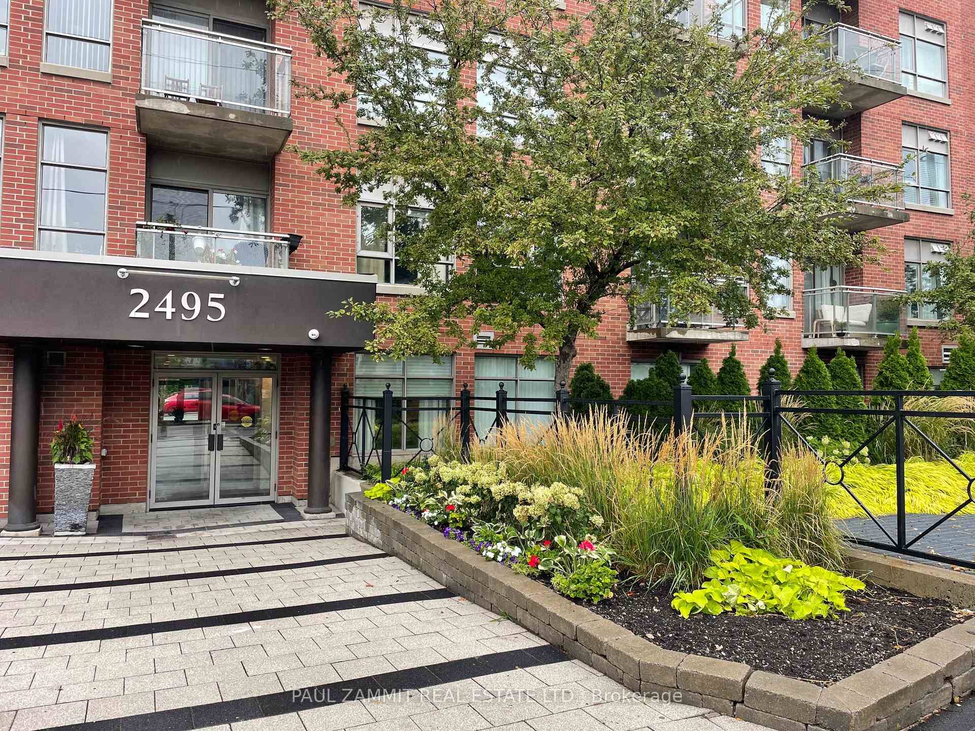 Welcome to The Glen Lake, a highly sought after 7 storey boutique residence at 2495 Dundas St W suite 409, where units rarely come to market.