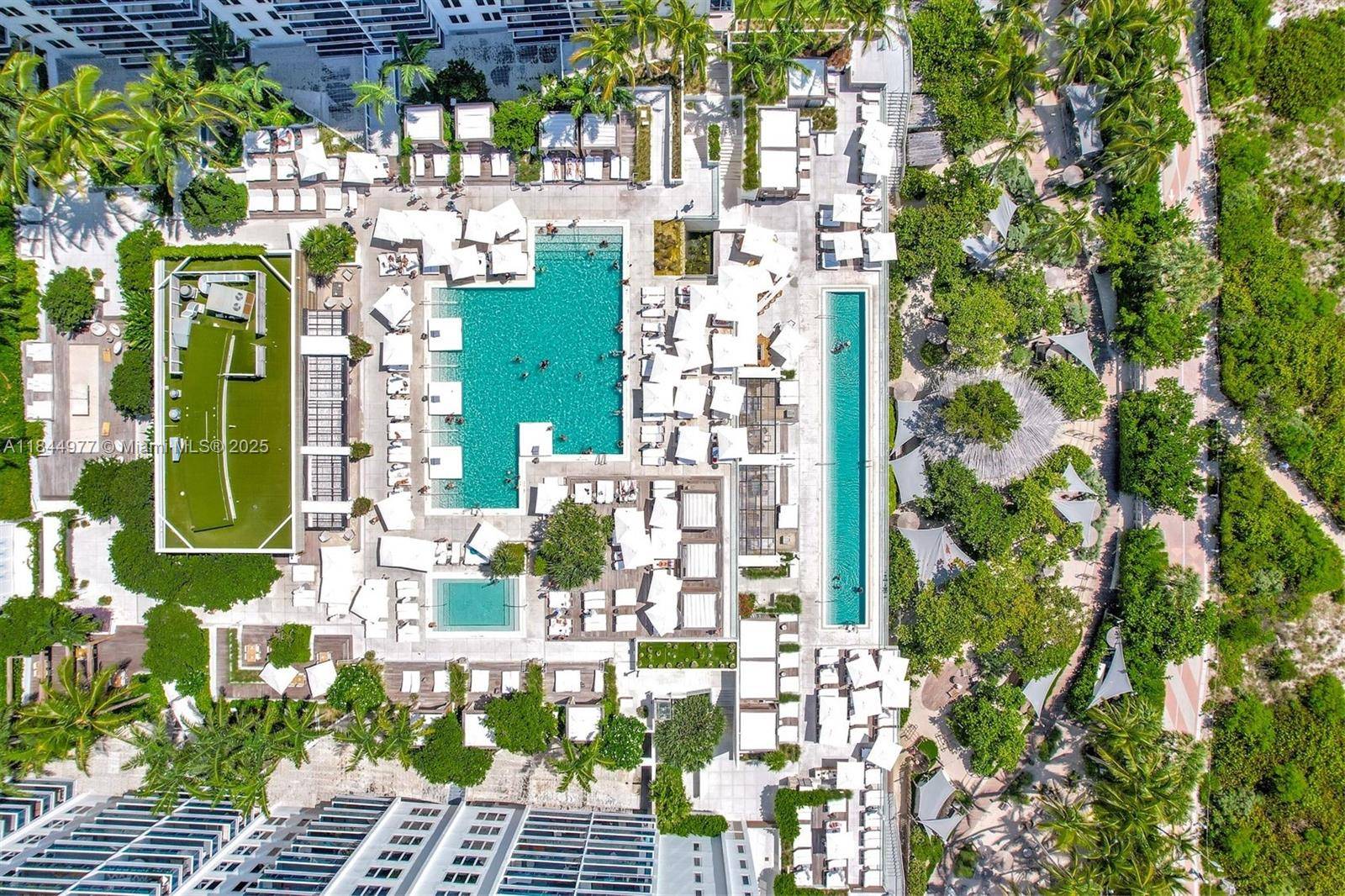 Recently renovated 2 bedroom, 2 bath unit with stunning ocean views, located in one of South Beach s most sought after oceanfront resorts.