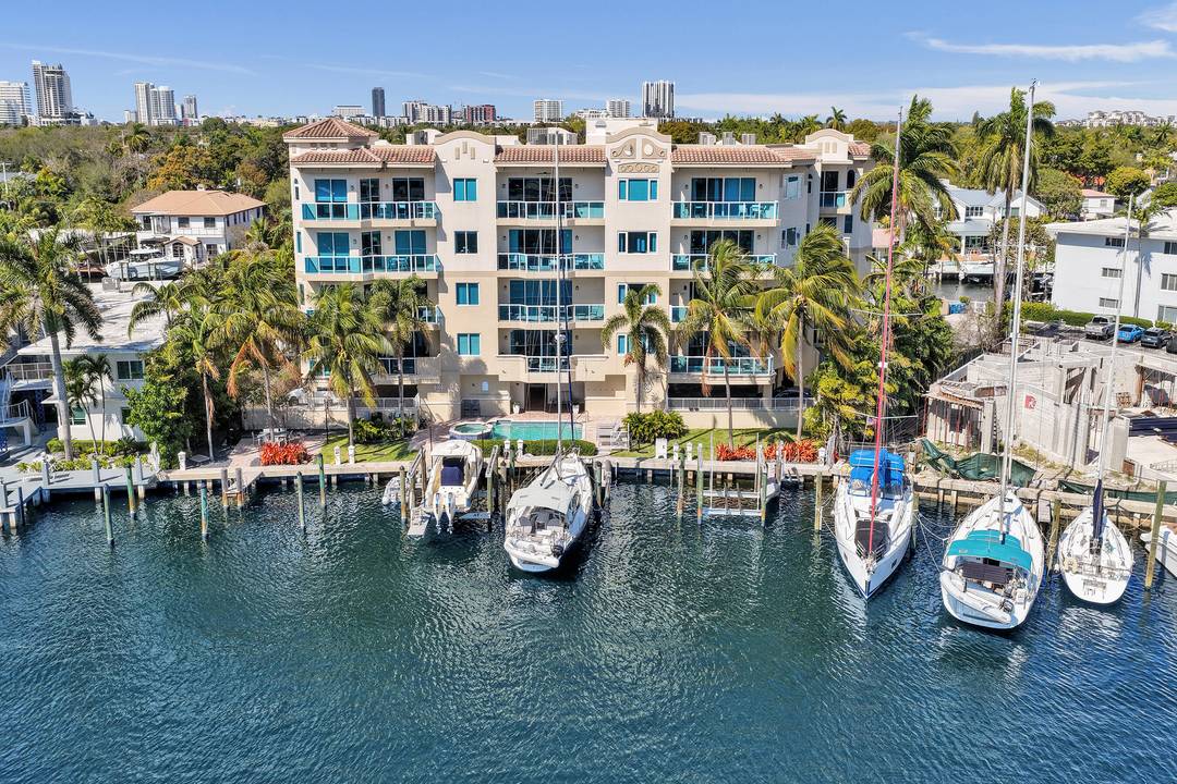 Available fully furnished to lease, this private waterfront residence is located at the far end of the street just off Las Olas Blvd.