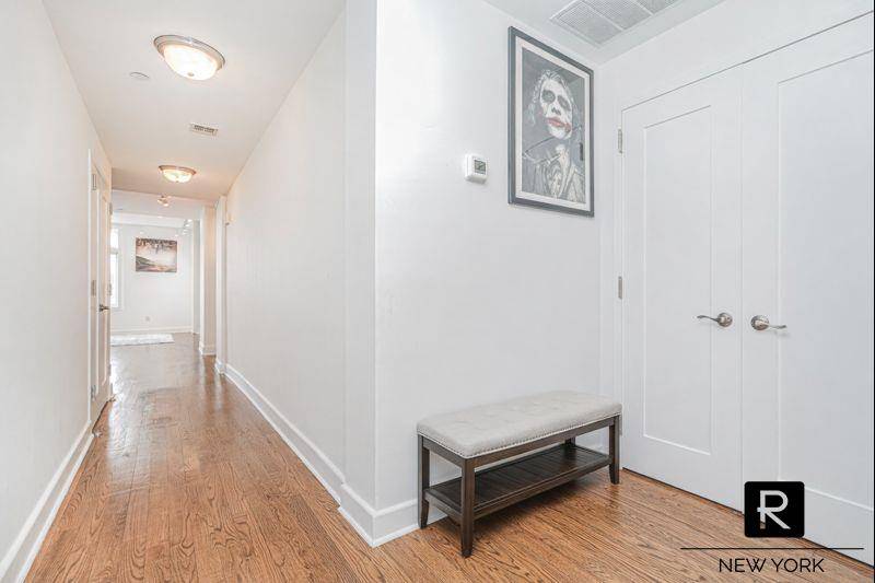 Welcome home to 8D a true house in the sky.