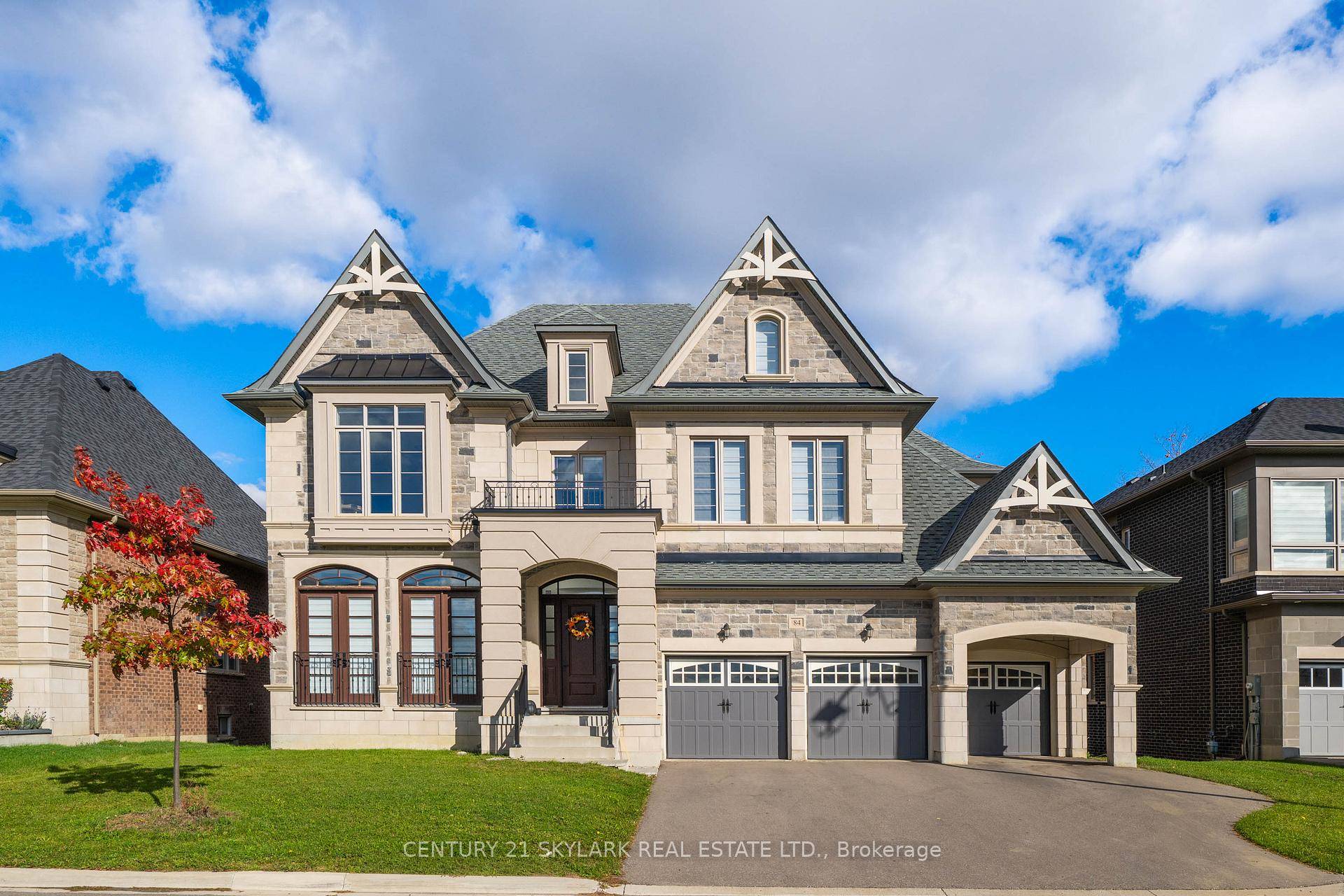 Get ready to fall in love with this absolute dream property in Nobleton.