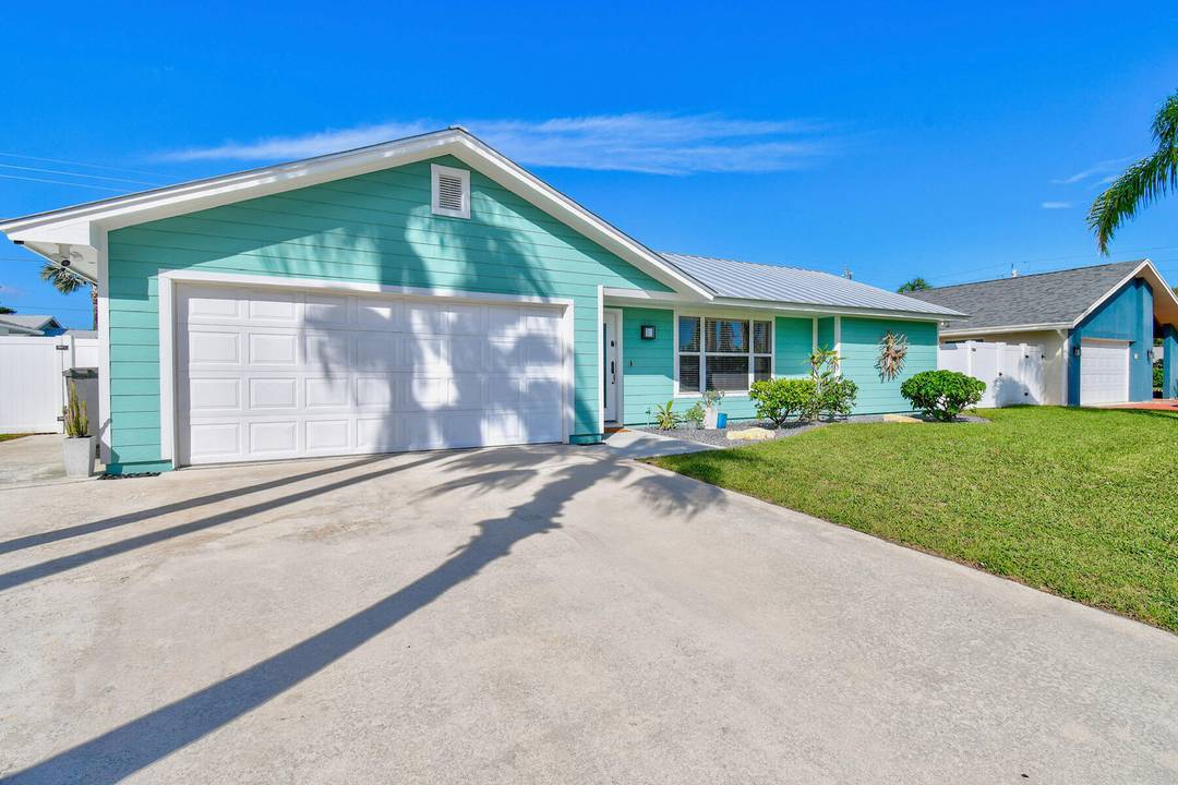 Fully furnished annual rental available for immediate lease.