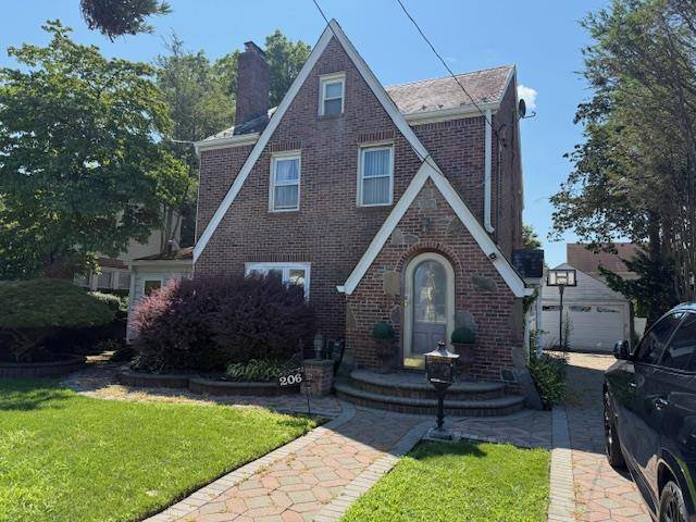 This home features 11 rooms Wood burning Fireplace in the sitting area, Hardwood floors updated Kitchen features a breakfast nook, wood cabinetry with Stainless Steel appliances with Gas Stove, Dining ...