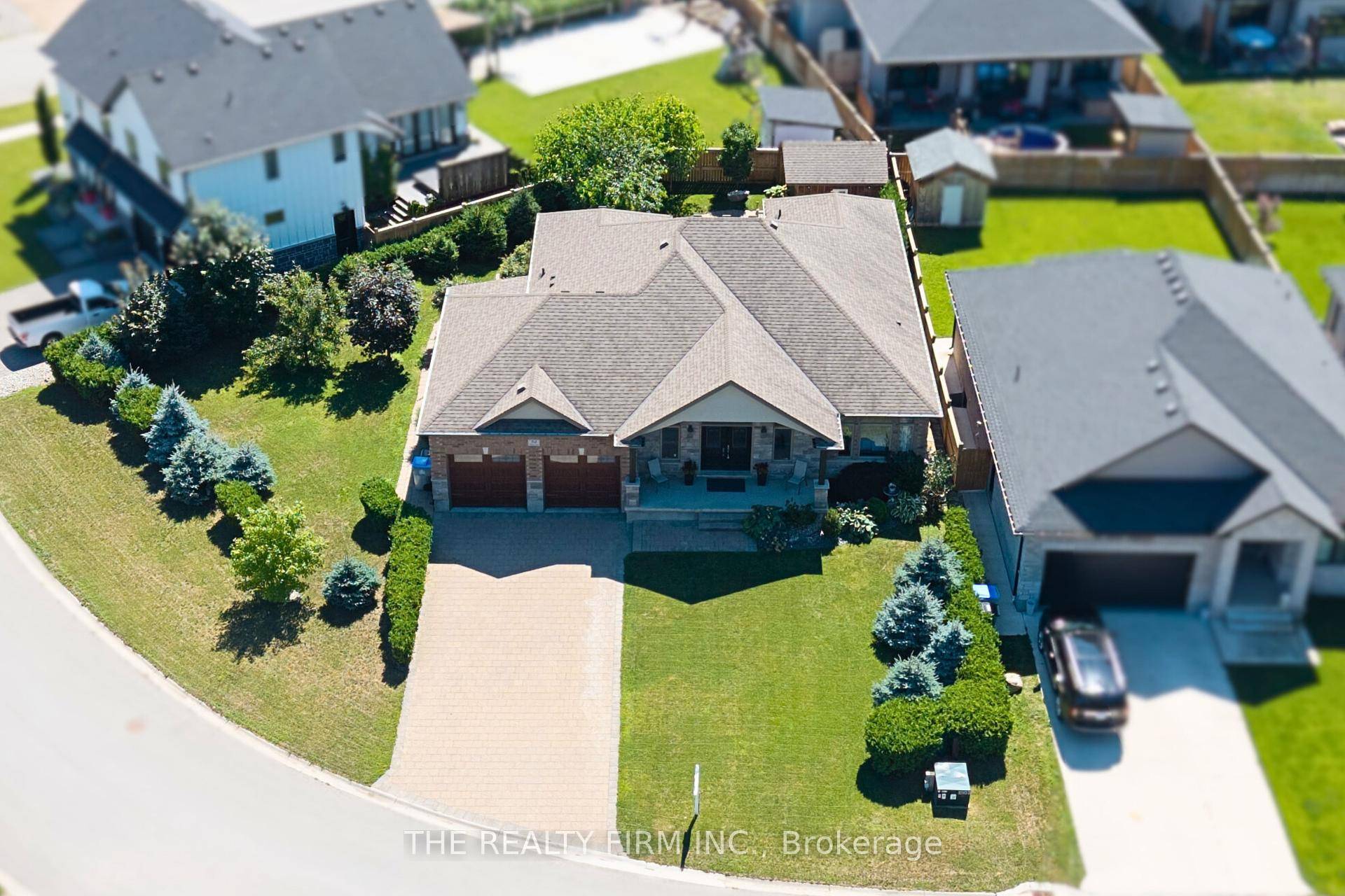 Located in the desirable Saxonville Estates, this beautifully maintained bungalow offers 3 2 bedrooms, 3.
