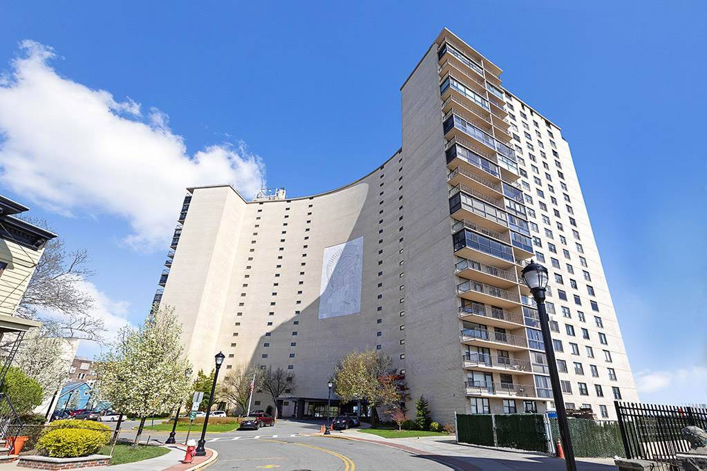 380 MOUNTAIN RD Condo New Jersey