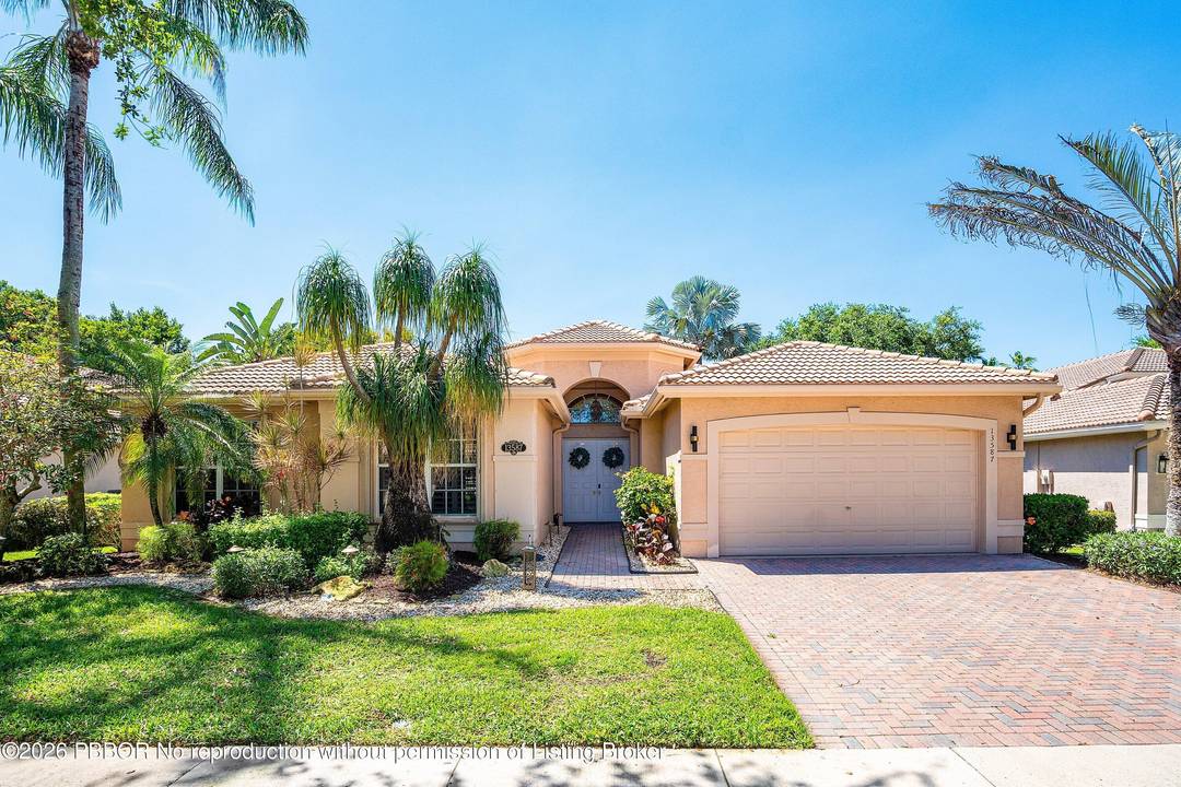 Beautifully renovated Madrid model with a flexible, open layout.