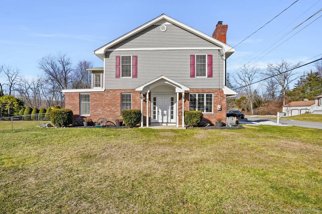 Motivated Seller. Welcome to 15 Milano Drive, an updated 3 bedroom house, 2 bath gem nestled on a quiet, tree lined, dead end street in the heart of Dutchess County, ...