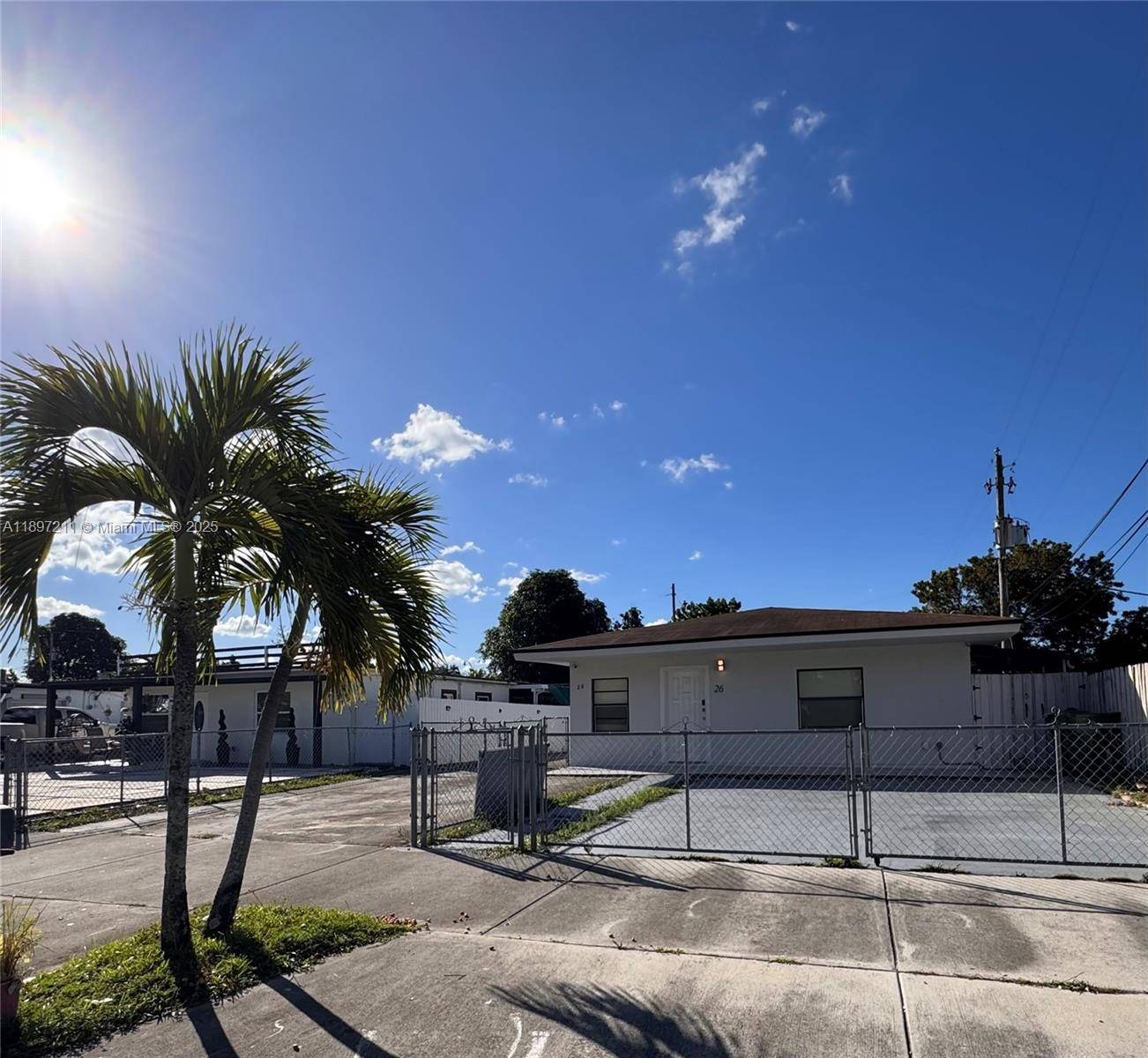 Producing Duplex in the Heart of Hialeah !
