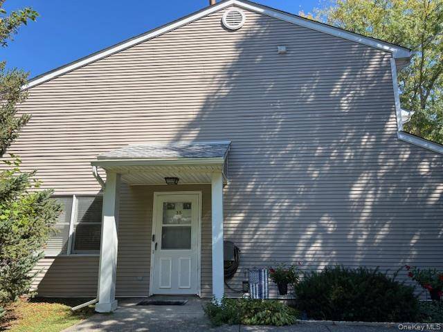 Experience the perfect blend of comfort and convenience at this spacious townhome.
