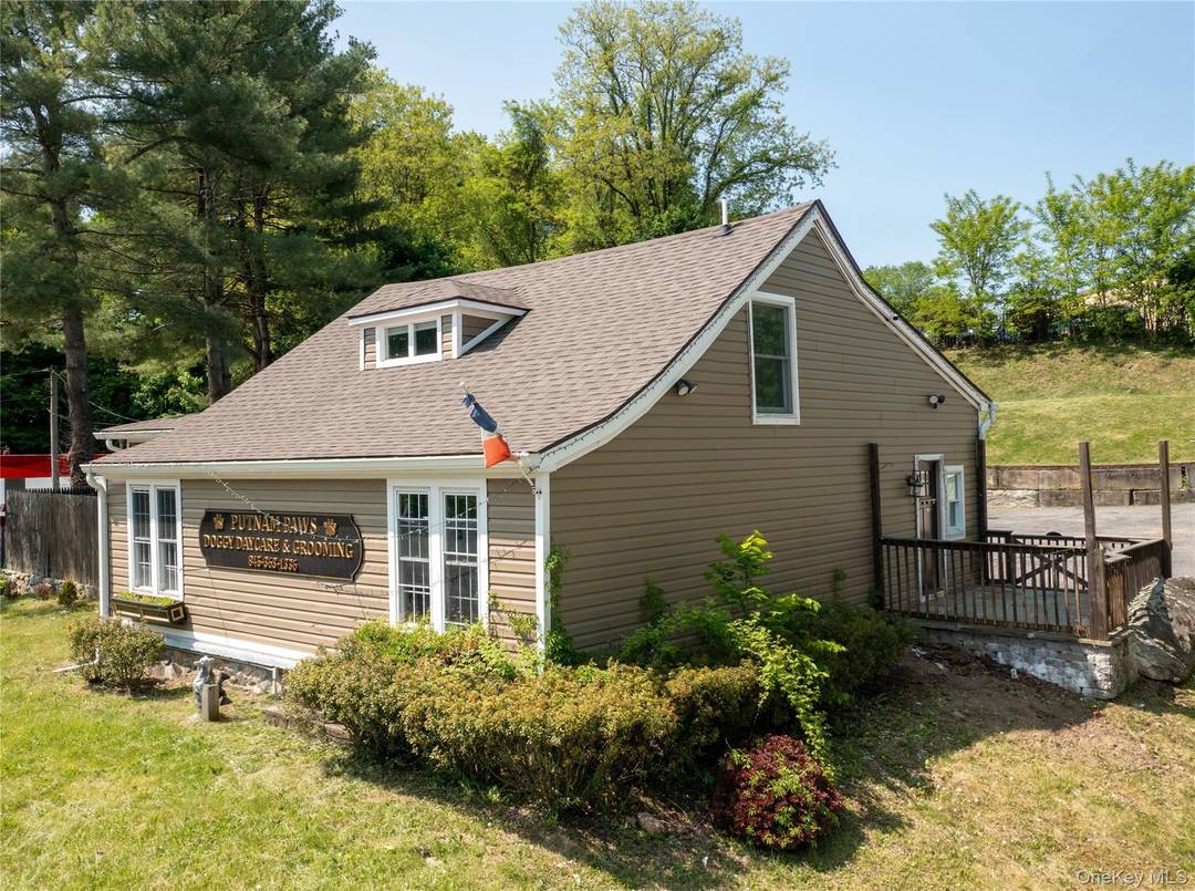 This freestanding building is available now for immediate occupancy on heavily travelled Route 22 in Brewster.