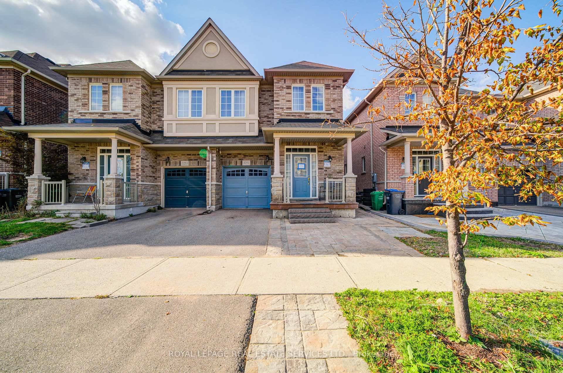 Exceptional Location ! ! 4 Bedroom Semi Detached Home approx.