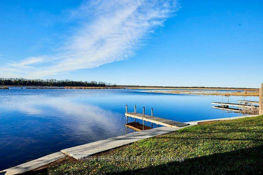 Waterfront living in the heart of Kawartha Lakes !