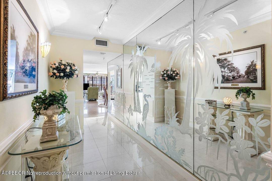 This elegant residence, says ''Palm Beach, '' and greets you with breathtaking views of the sunrise to sunset.