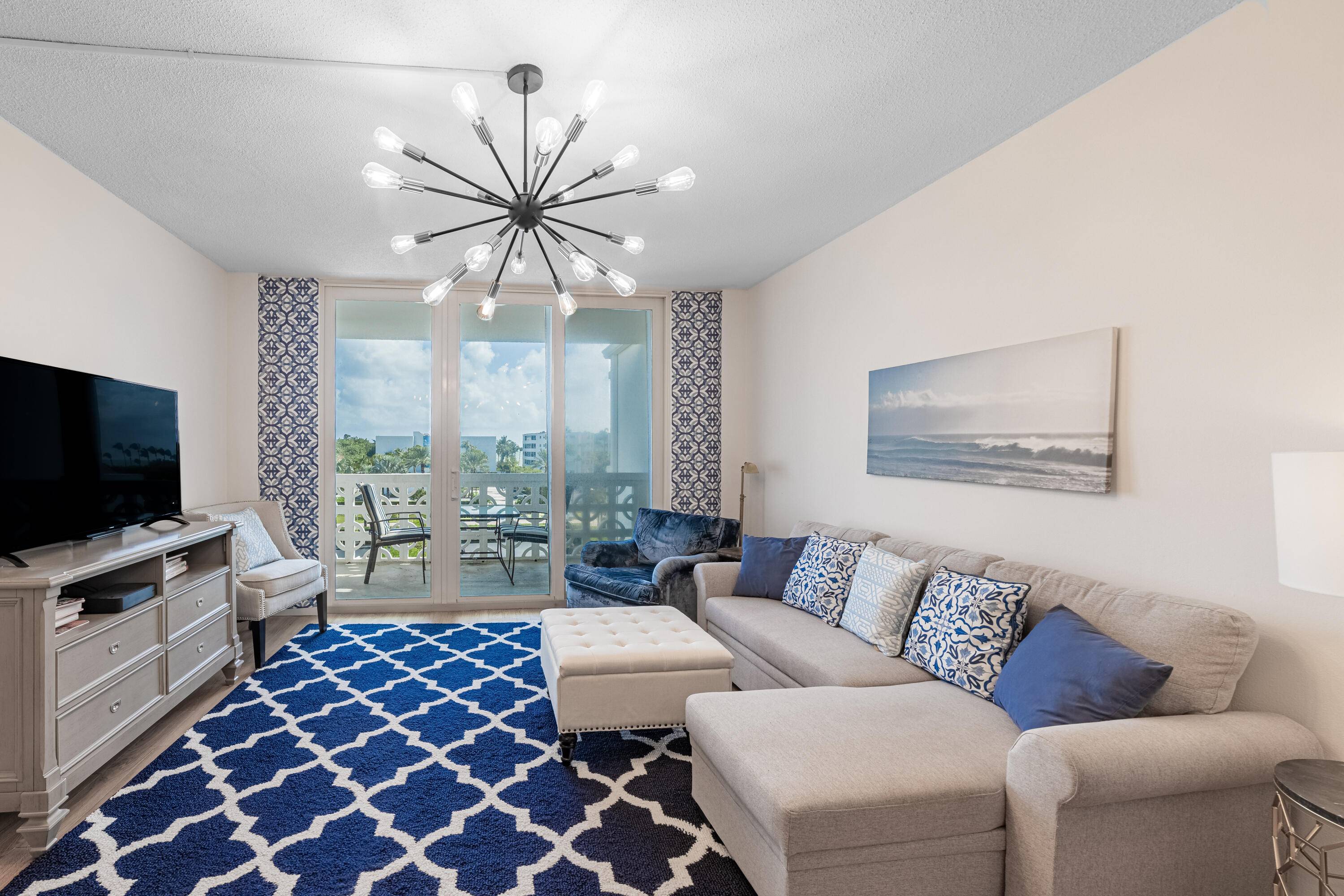 Come live the Florida lifestyle in this charming ocean view apt.