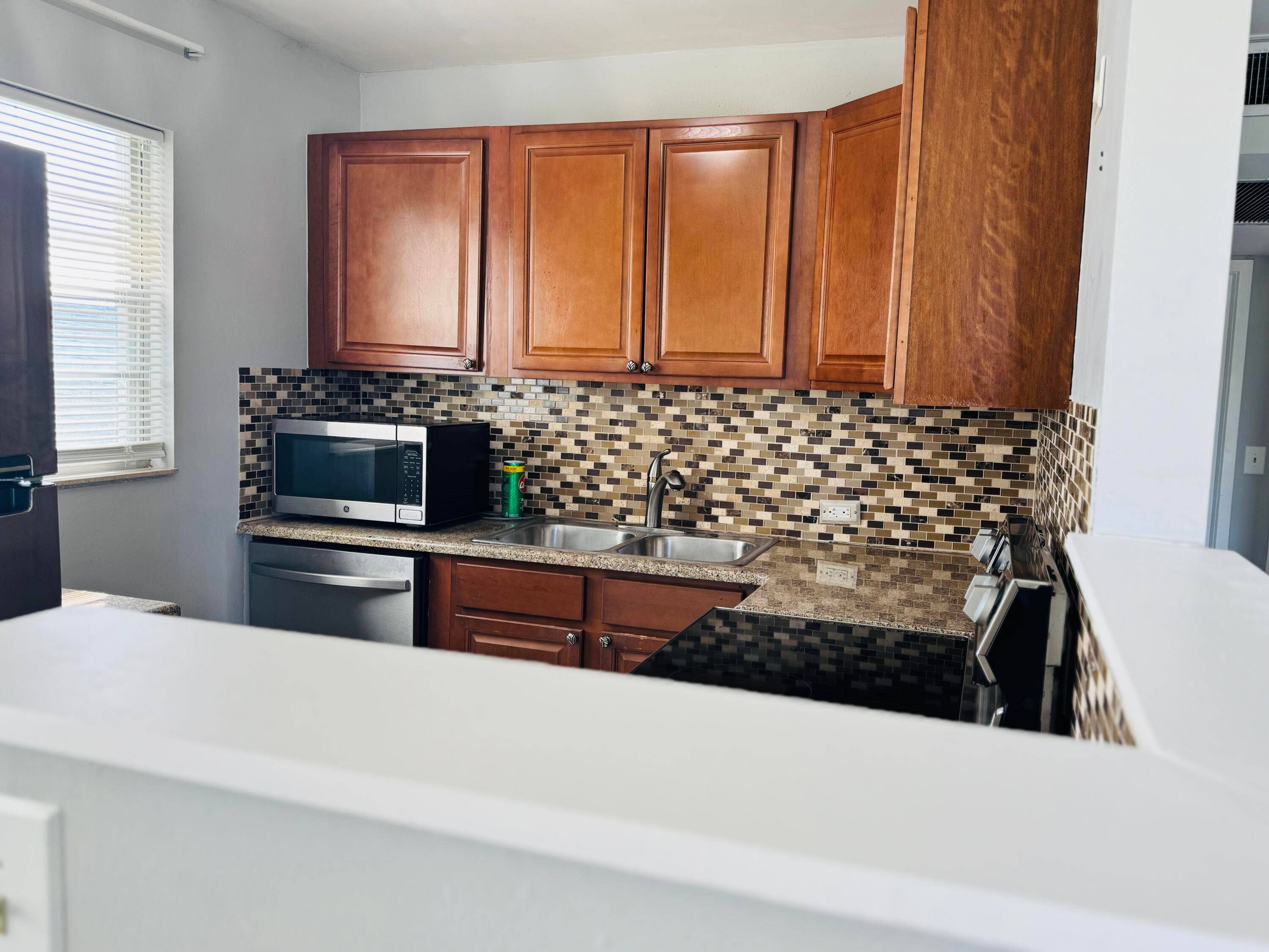 BEAUTIFUL REMODELED 2BED 1.