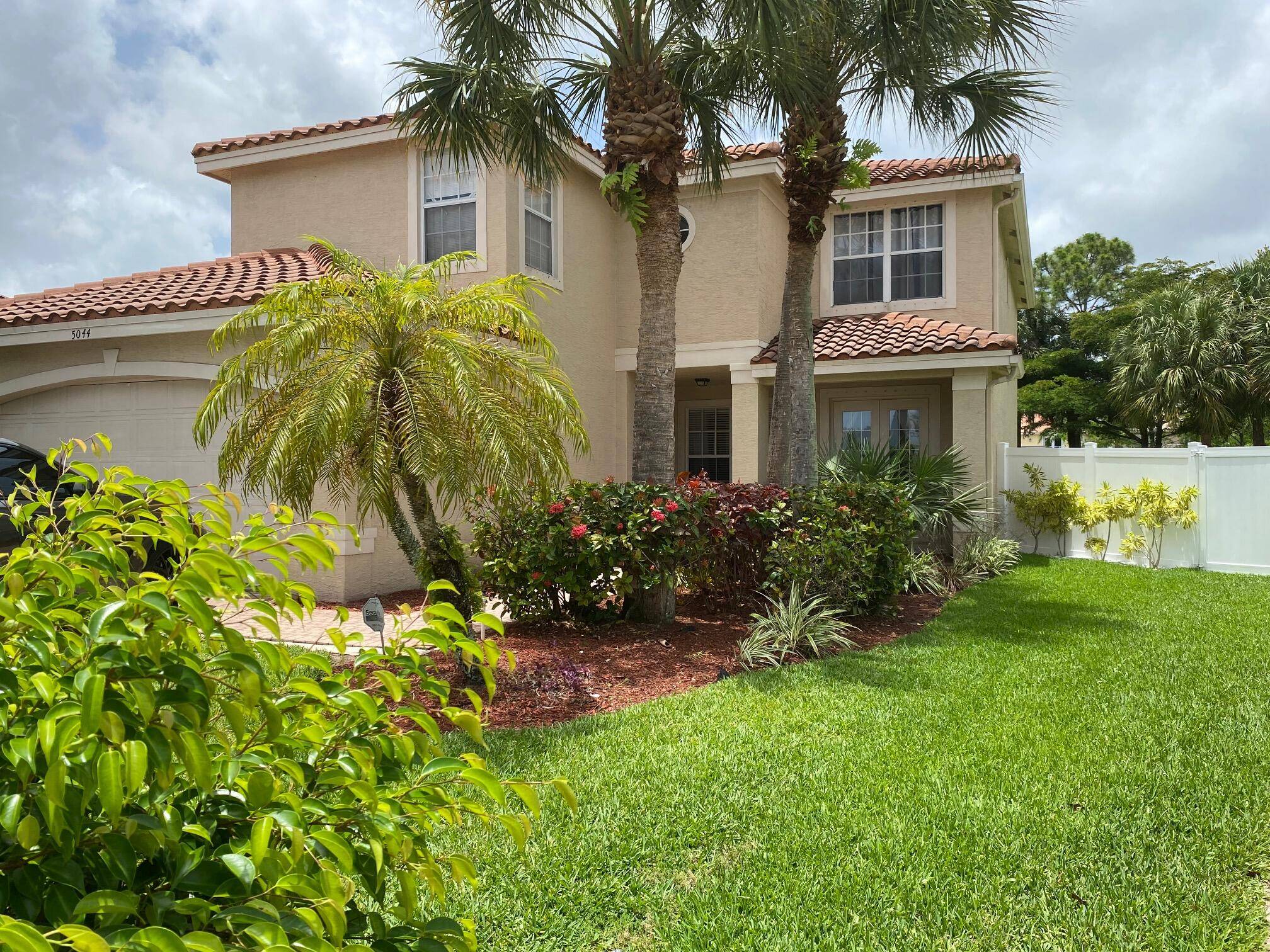 5044 Solar Point Drive single-family Palm Beach