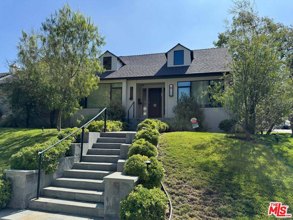 1630 Reeves St 4BR Beverlywood La
