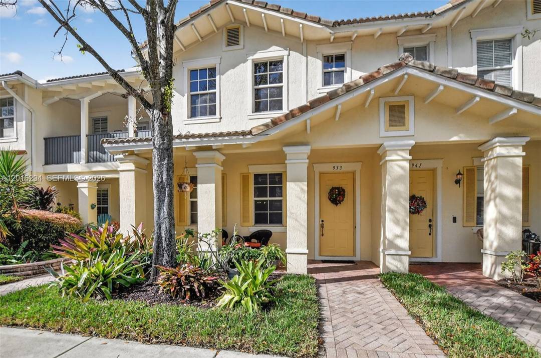 Experience the best of Boca Raton living in this light filled 3 bedroom, 2.