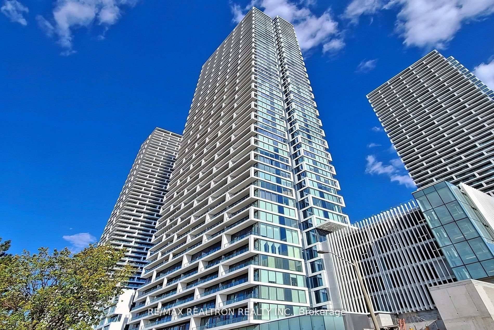 Welcome To Luxury 2 Bedrooms 2 Baths Corner Unit with Large Windows Floor To Ceiling At The Stunning Transit City 3 Condo !
