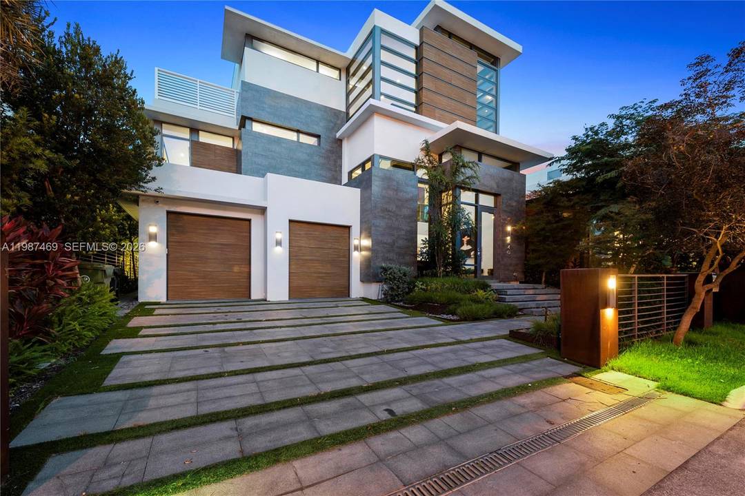 Discover an extraordinary waterfront estate where modern elegance meets the prestige of Las Olas.