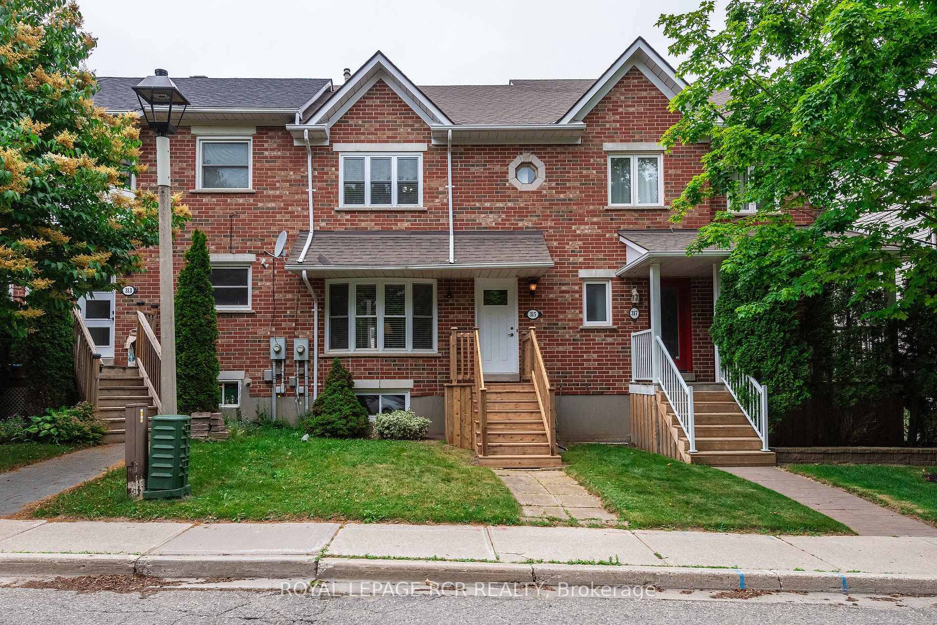 Welcome to this beautifully maintained freehold townhouse offering 3 bedrooms, 2 bathrooms, and a smart, functional open concept layout perfect for family living.