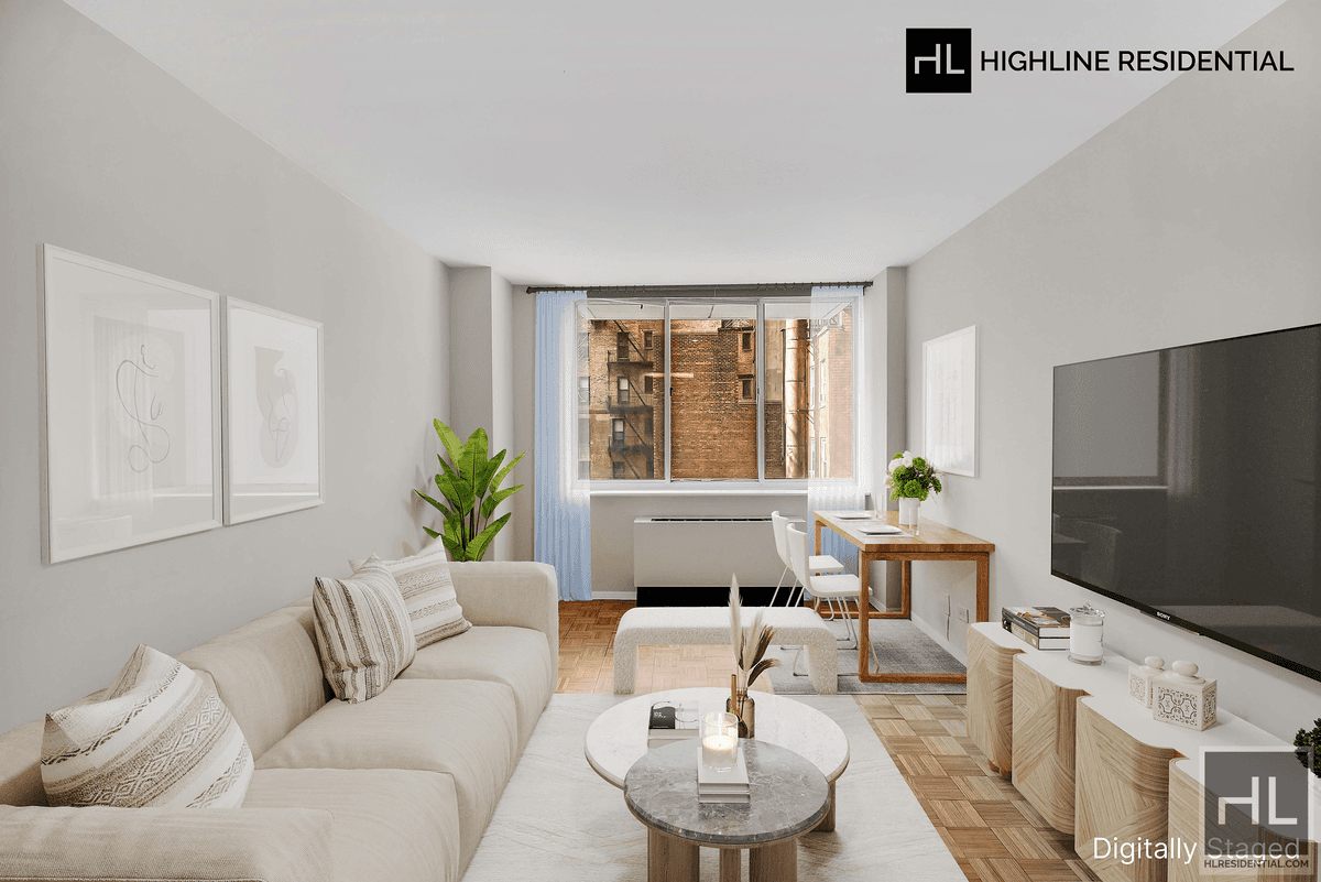 Upgraded and freshly painted One bedroom Apt Full service Condo pool gym LaundryRight at the heart of Murray hill, near all transportation, night live and Grand Central.