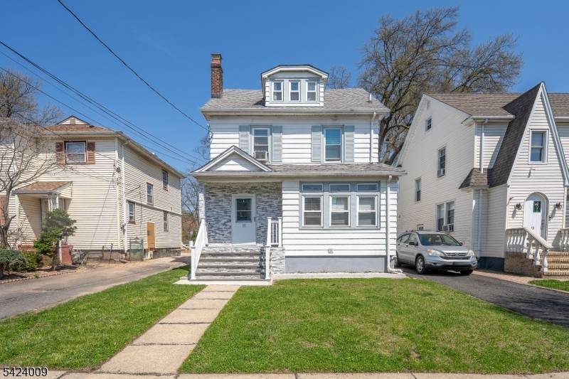 Move in condition 3 bedroom 2 full bath colonial in the Elmora section of Elizabeth.