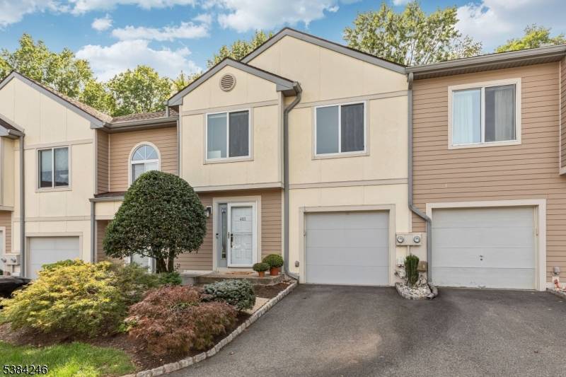 Welcome to Park Place a serene privately owned community comprised of 312 homes in a variety of sizes and floor plans.