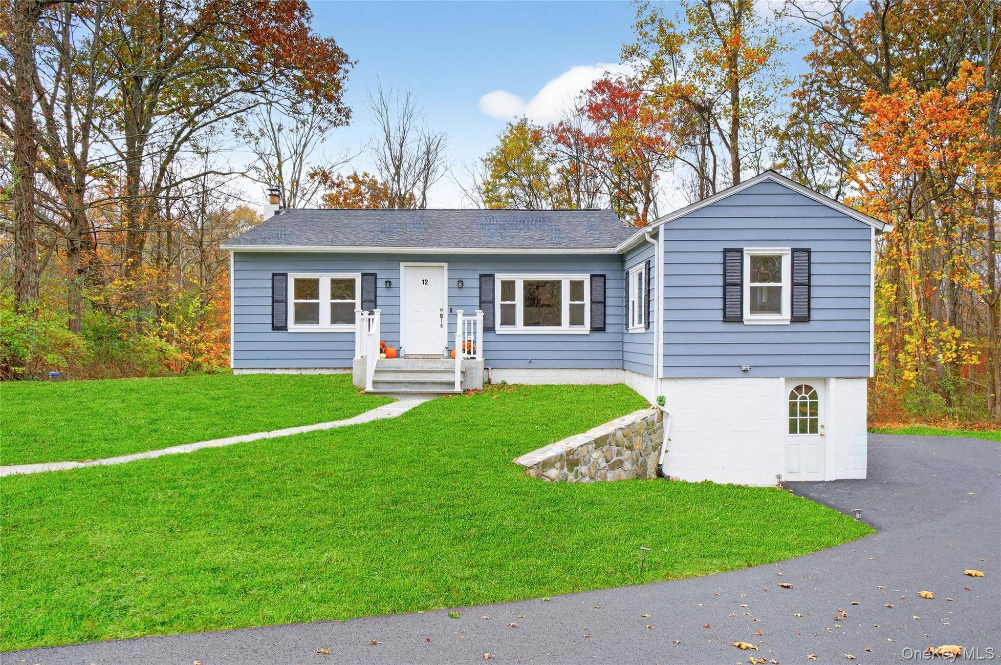 Welcome home to your own slice of heaven in this beautifully renovated, custom upscale ranch.