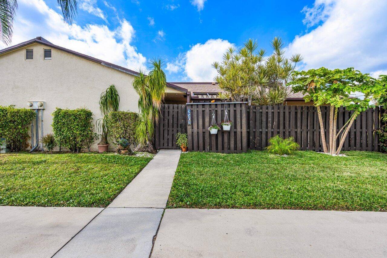 Beautifully remodeled 3 bedroom 2 bathroom single story townhouse in the heart of Palm Springs, Florida.