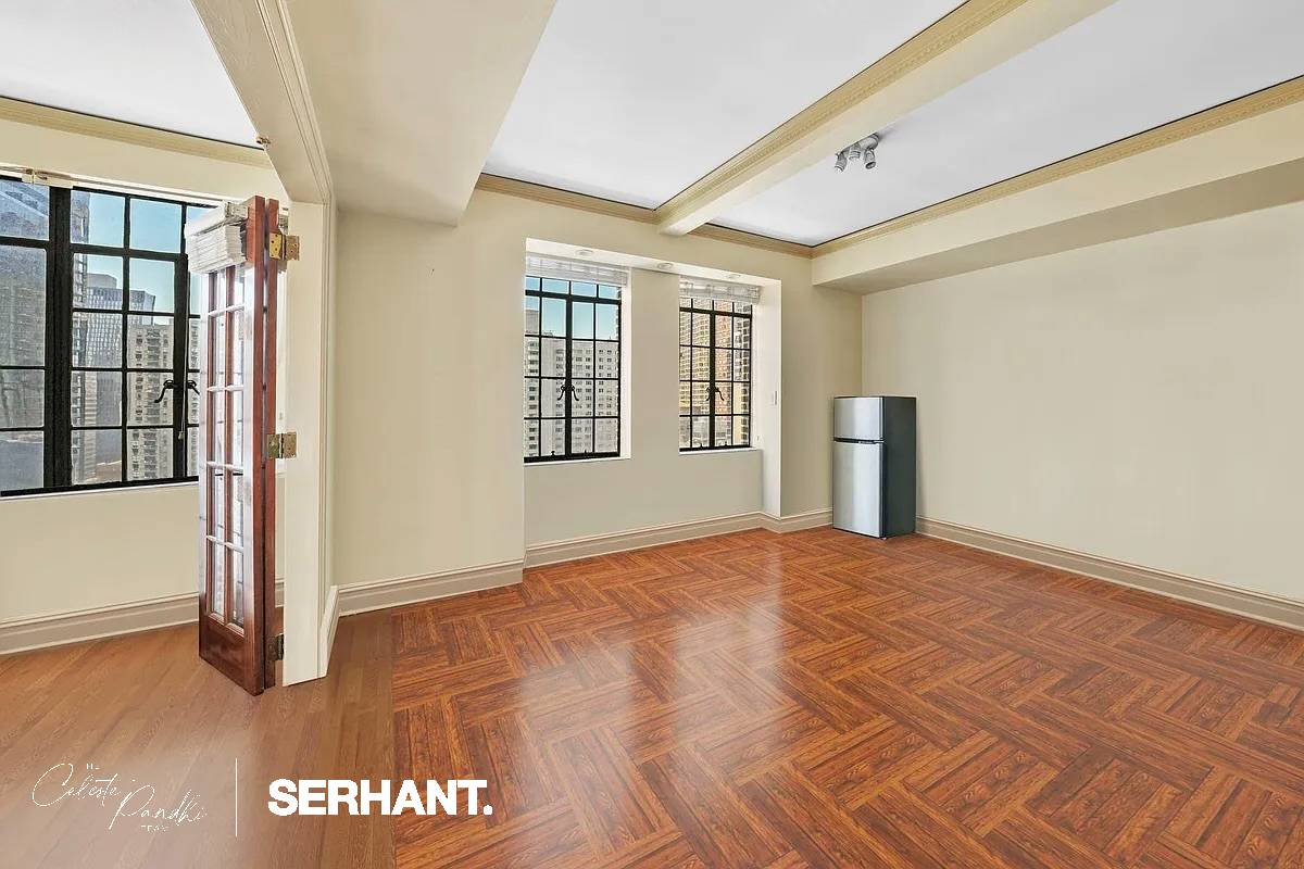 Need 24 hours notice tenant occupied through the end of October !