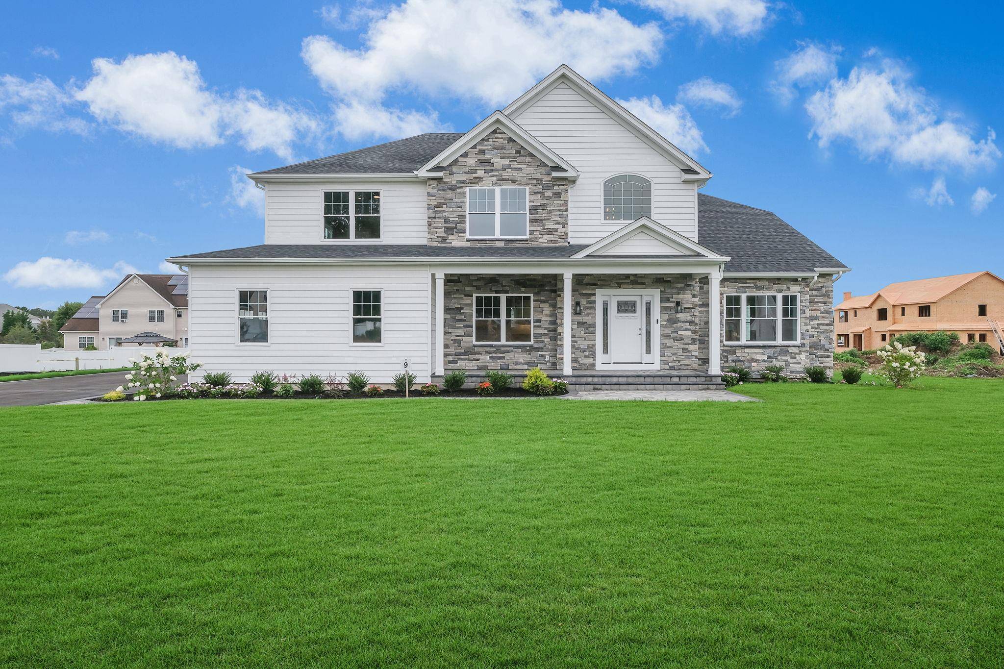 2 LOTS LEFT ! ! ! THE DORCHESTER 3134 SF 5bdrm 3.