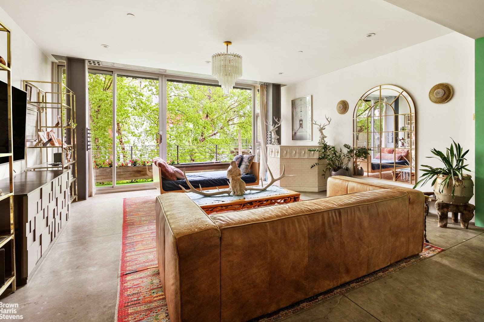 Welcome to 114 4th Place, Unit 2 a serene and sophisticated two bedroom, one bath home located on one of Carroll Gardens most picturesque, tree lined blocks.