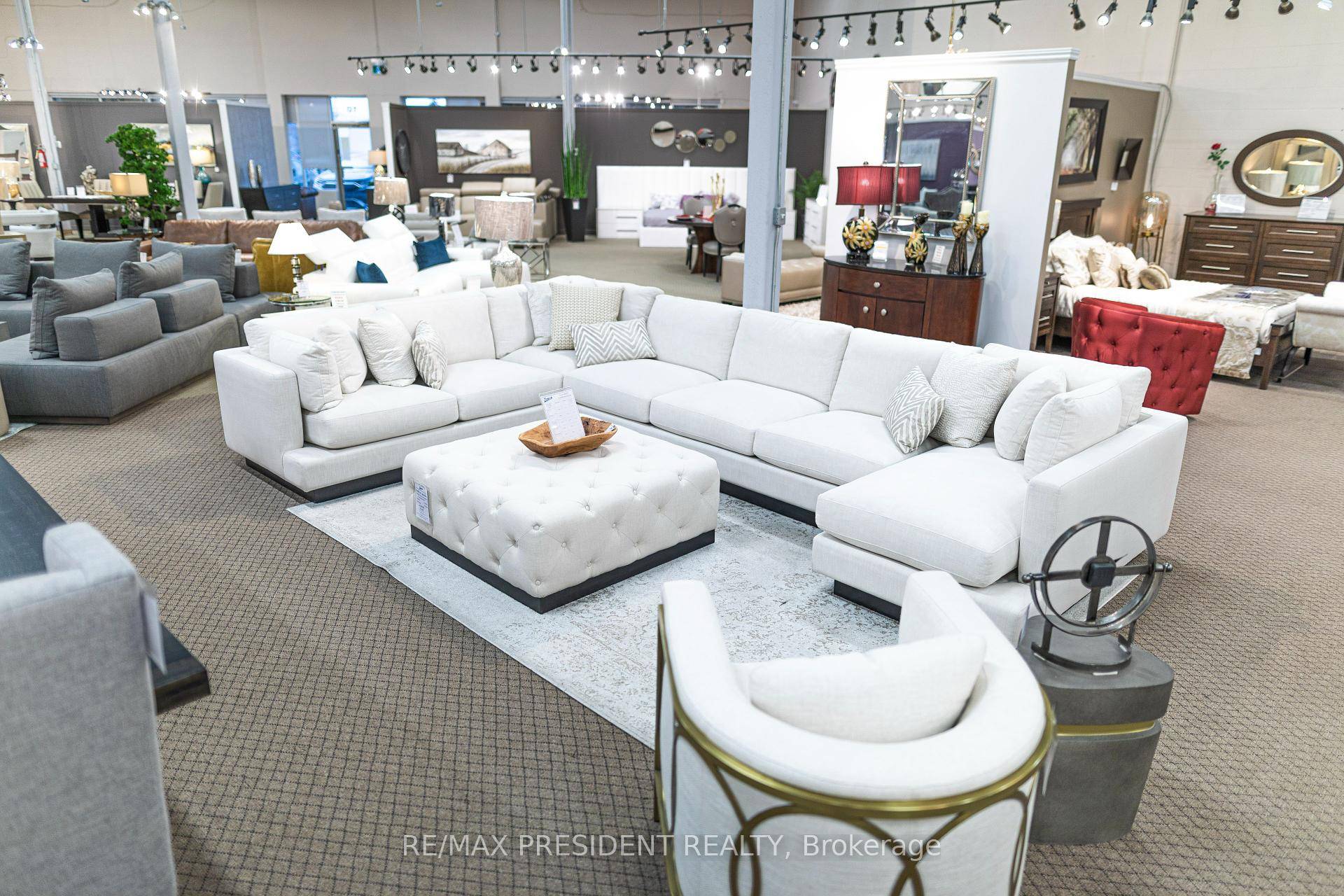 Established Canadian Made Home Furnishing Studio for Sale Prime Vaughan Location Exceptional opportunity to acquire a well established custom home furnishing studio located at the high traffic intersection of Hwy ...