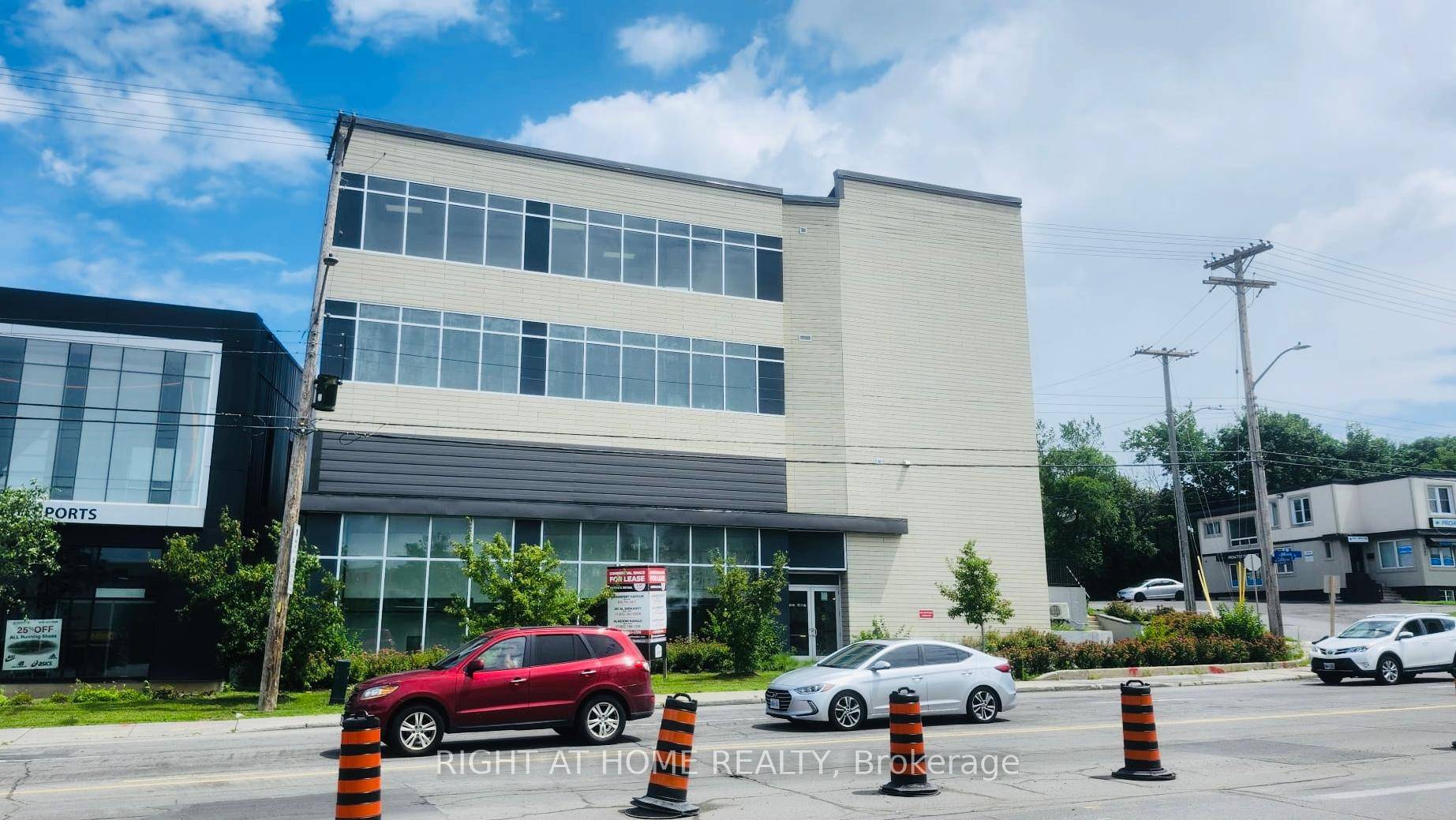 Great opportunity for businesses seeking an ideal RETAIL location with high traffic exposure !