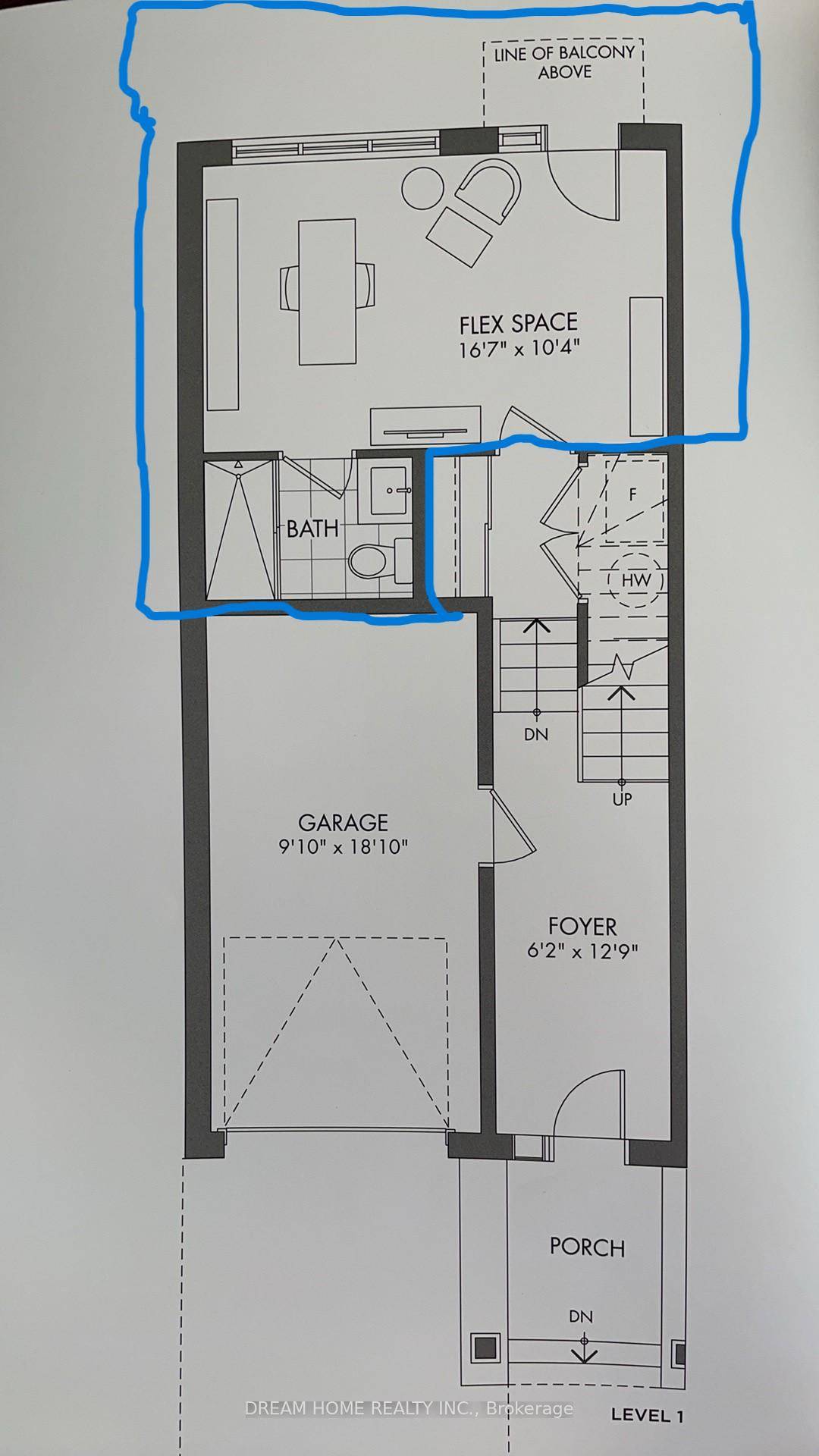 Prime Location, High Traffic Stouffville Downtown Core.