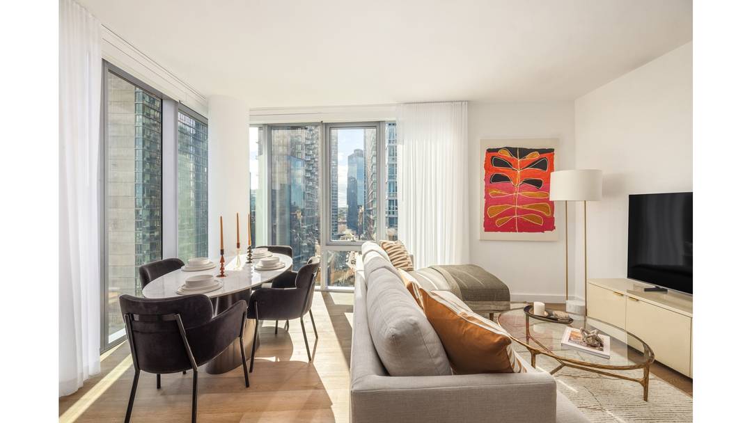 Now Leasing Studios, 1, and 2 Bedrooms at 89 DeKalb.