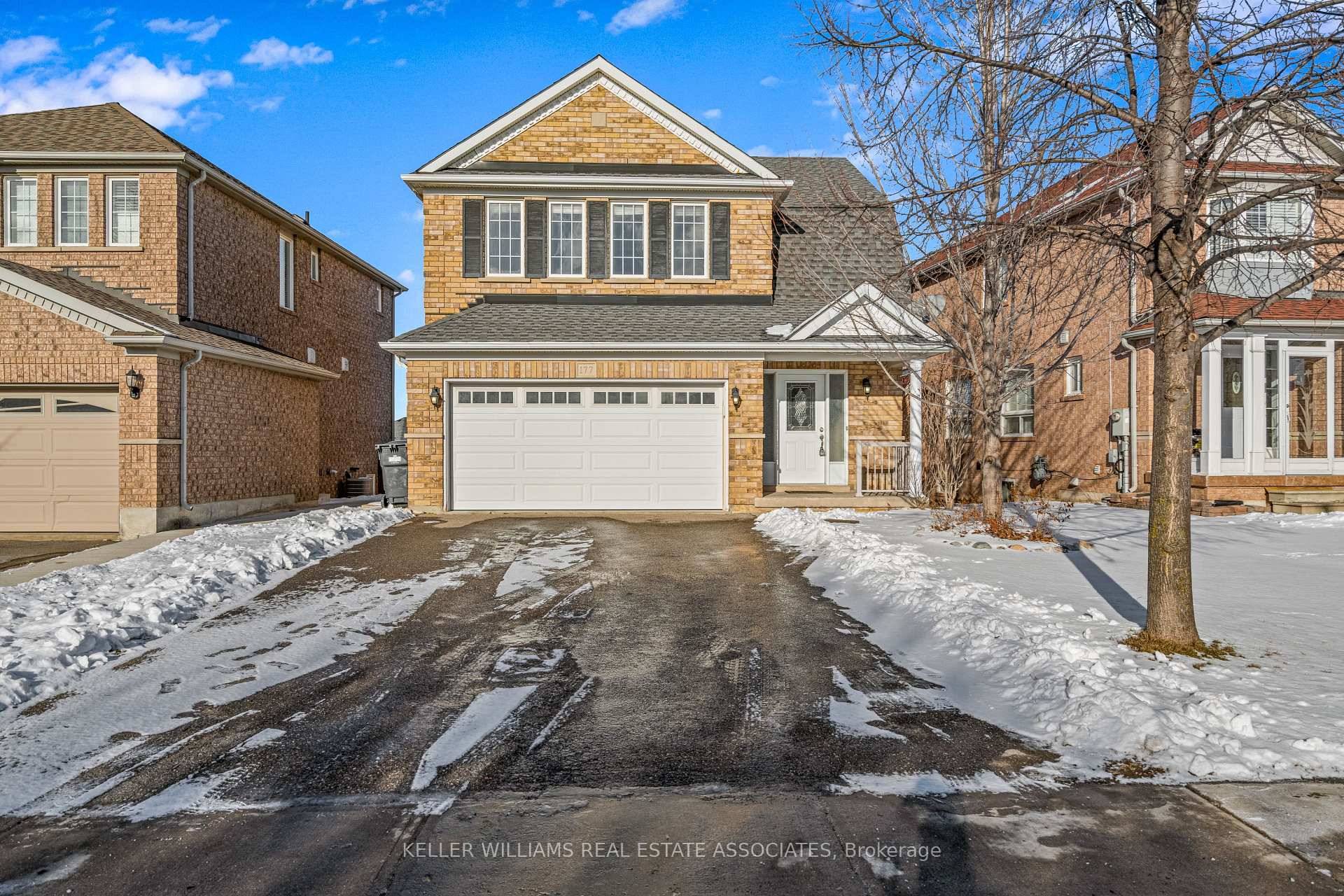 Location, Location, Location This fantastic Brampton property features three spacious bedrooms plusan additional bedroom in the finished walkout basement, offering ample space for family living orpotential rental income.